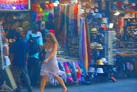 NY-Greenwich_Village-Friday_in_Summer-14-Cooper_Union-St_Marks_Place.JPG