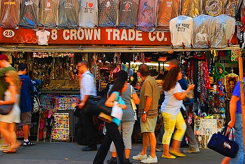NY-Greenwich_Village-Friday_in_Summer-20-Cooper_Union-St_Marks_Place.JPG