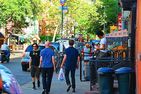 NY-Greenwich_Village-Friday_in_Summer-29-Cooper_Union-St_Marks_Place.JPG
