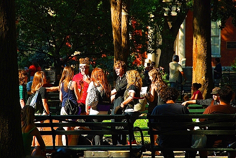 NY-Greenwich_Village-Friday_in_Summer-58-People-Washington_Square.JPG