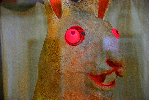 NY-Greenwich_Village_Summer-03-Windows-Rabbit-1.JPG