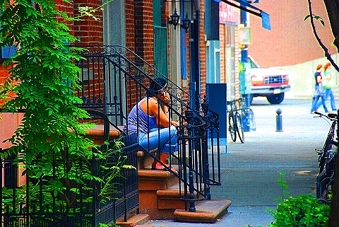 NY-Greenwich_Village_Summer-20-People-Girl_on_Stoop.JPG