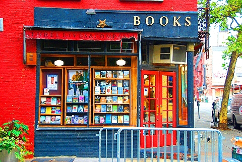 NY-Greenwich_Village_Summer-21-Signs-Three_Lives_and_Company-Books2.JPG