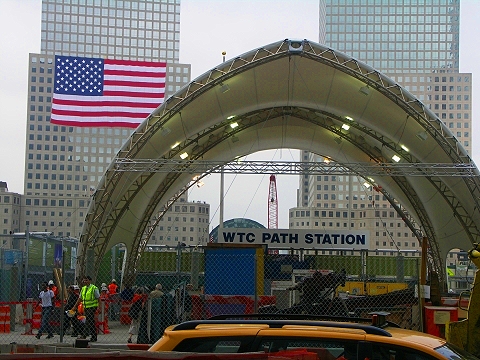 NY-Ground_Zero_9-11_Memorial_Preperations-01.JPG