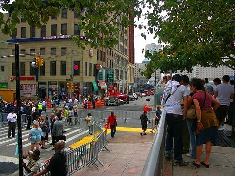 NY-Ground_Zero_9-11_Memorial_Preperations-05.JPG