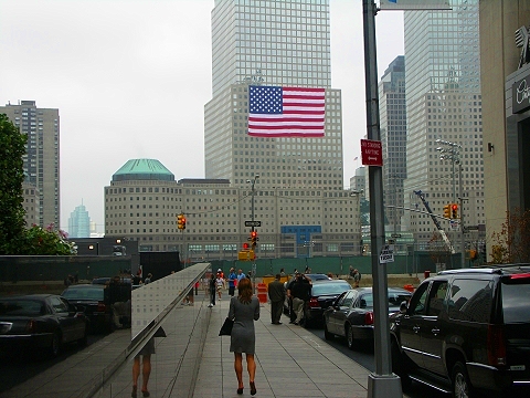 NY-Ground_Zero_9-11_Memorial_Preperations-08.JPG