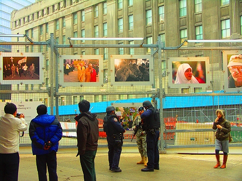 NY-Ground_Zero-Path_and_Subway_Station_at_World_Trade_Center06.JPG