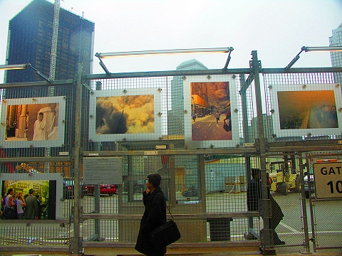 NY-Ground_Zero-Path_and_Subway_Station_at_World_Trade_Center12.JPG