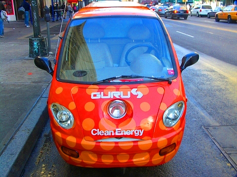 NY-Guru_Energy_Drink_Tricycle_on_West_14th_Street-02.JPG