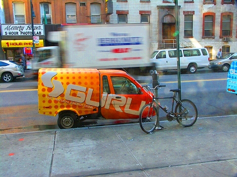 NY-Guru_Energy_Drink_Tricycle_on_West_14th_Street-03.JPG