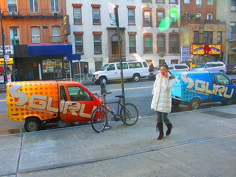 NY-Guru_Energy_Drink_Tricycle_on_West_14th_Street-05.JPG