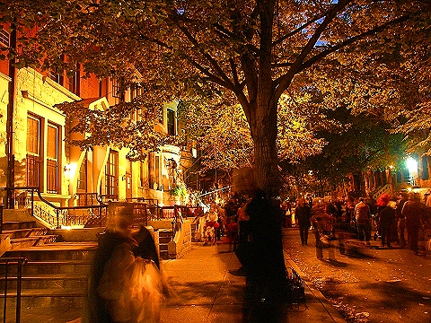 NY-Halloween_Party_on_West_69th_St-03.JPG