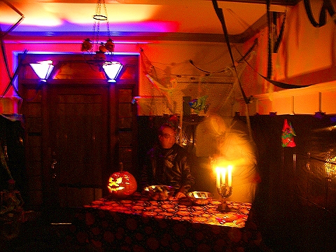 NY-Halloween_Party_on_West_69th_St-12.JPG