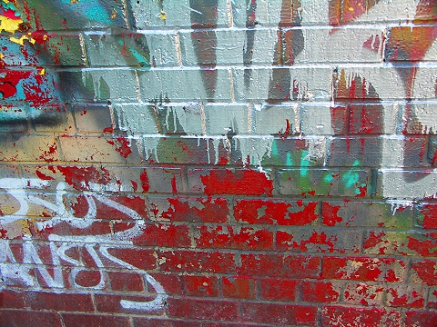 NY-Harlem-Corona_Grocery-Graffiti-11.JPG