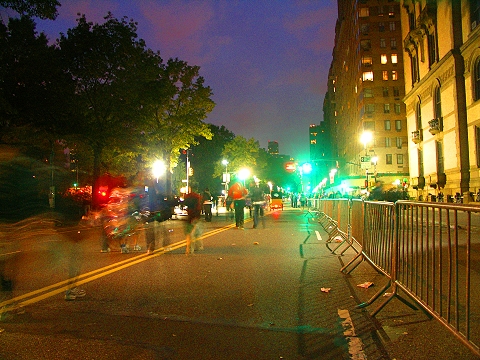 NY-ING_New_York_City_Marathon-late_finishers-05.JPG