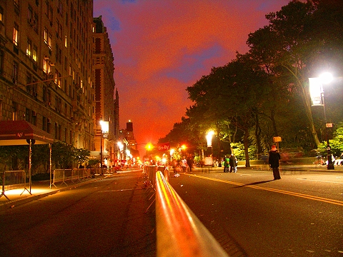 NY-ING_New_York_City_Marathon-late_finishers-06.JPG