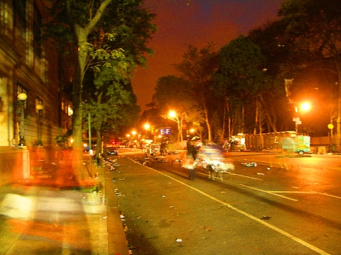 NY-ING_New_York_City_Marathon-late_finishers-08.JPG