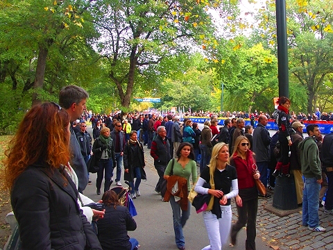 NY-ING_NYC_Marathon_Finish_Line-37.JPG