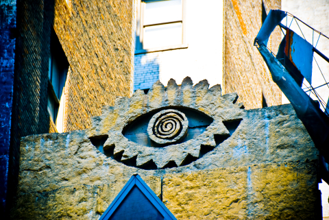 NY-Jekyll_and_Hyde_Club_Gargoyles-02.jpg