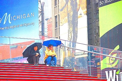 NY-Lawn_Chairs_of_Time_Square-16.JPG