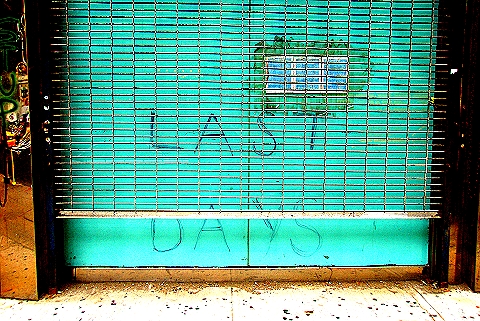 NY-Lawn_Chairs_of_Time_Square-31-Last_Days.JPG