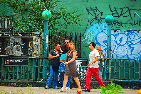 NY-LES-People_Watching-Lower_Eastside-04.JPG