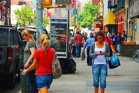 NY-LES-People_Watching-Lower_Eastside-29.JPG