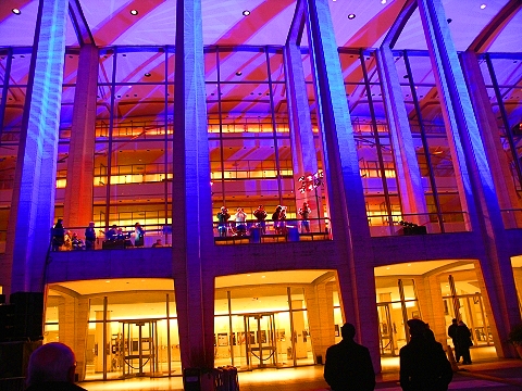 NY-Lincoln_Center_Christmas_Lights-03.JPG