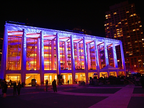 NY-Lincoln_Center_Christmas_Lights-11.JPG