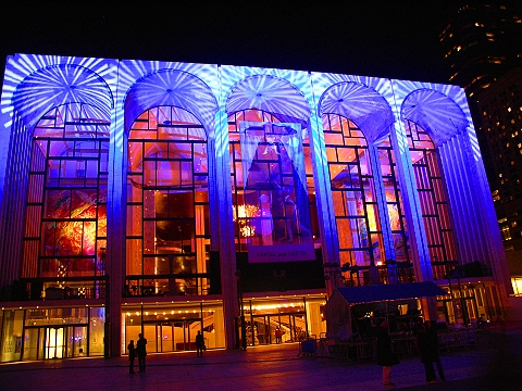 NY-Lincoln_Center_Christmas_Lights-12.JPG