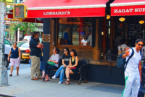 NY-Lombardis_Pizzaria-03.JPG