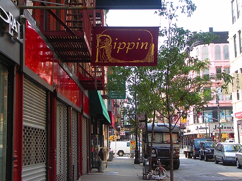 NY-Lower_Eastside-Orchard_Street-22.JPG