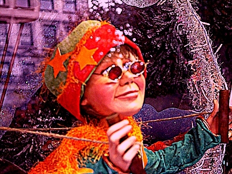 NY-Macys_Christmas_Windows-Miracle_on_34th_Street-11.JPG