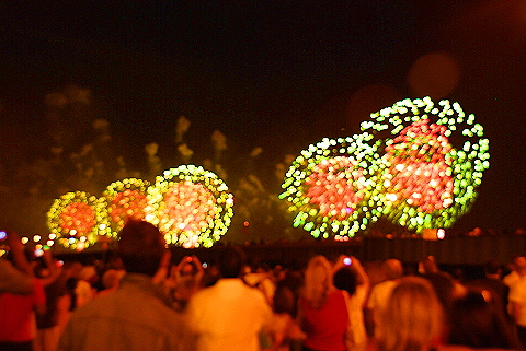 NY-Macys_Fireworks_July_4th_Hudson_River-07.JPG