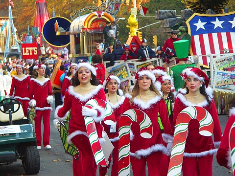 NY-Macys_Thanksgiving_Day_Parade-2007-60.JPG