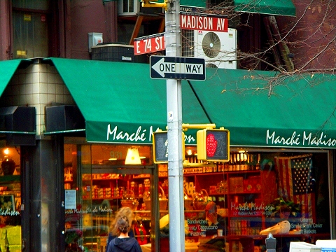 NY-Madison_Avenue-Upper_Eastside-Christmas_Windows-Marche_Madison-01.jpg