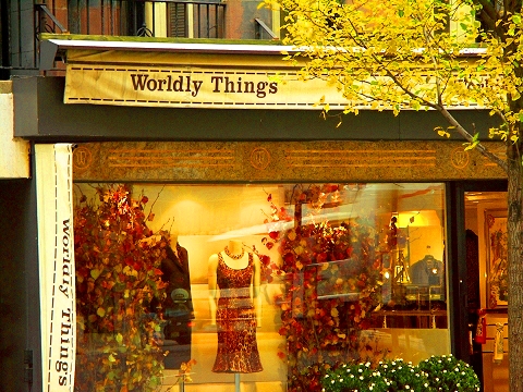 NY-Madison_Avenue-Upper_Eastside-Christmas_Windows-Worldly_Things-01.jpg