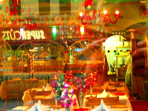 NY-Mama_Mexico-Christmas_Windows-Broadway_at_102nd-03.JPG