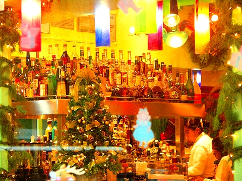 NY-Mama_Mexico-Christmas_Windows-Broadway_at_102nd-07.JPG