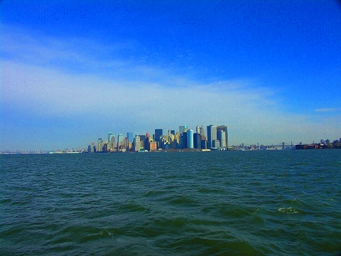 NY-Manhattan_Southern_Tip_from_Circle_Line-2.JPG