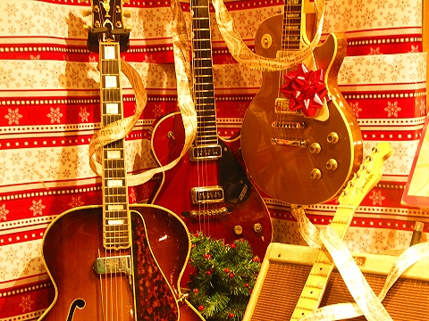 NY-Mannys_Music-48th_Between_6th_and_7th-01.JPG