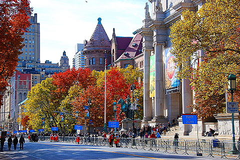 NY-Marathon_Finishers_Area-Cenral_Park_West-2008-01.JPG