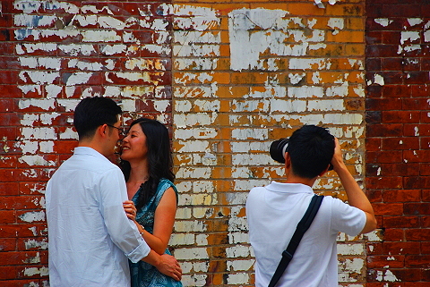 NY-Meat_Market-People_Watching- (18).JPG
