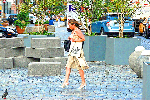 NY-Meatpacking_District-People_Watching-10.JPG