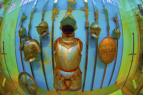 NY-Metropolitan_Museum_of_Art-14-Armor.jpg