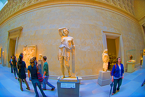 NY-Metropolitan_Museum_of_Art-37-Statues.jpg