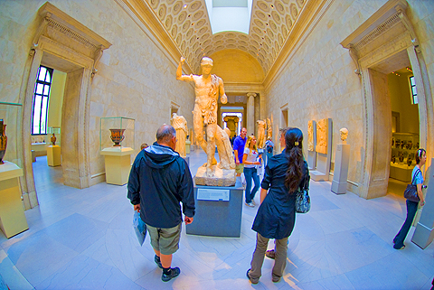 NY-Metropolitan_Museum_of_Art-38-Statues.jpg