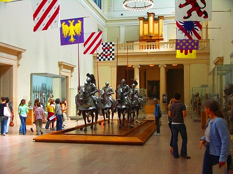 NY-Metropolitan_Museum_of_Art-Interior_Decoration-18.JPG