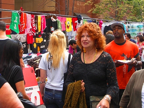 NY-Midtown_Street_Fair-52nd_Street-05.JPG