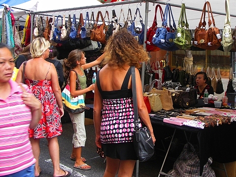 NY-Midtown_Street_Fair-52nd_Street-06.JPG